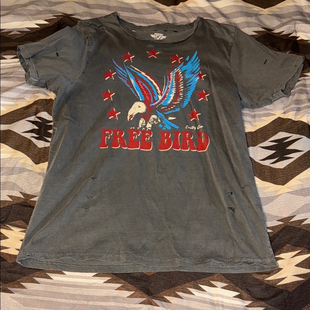 Graphic tee